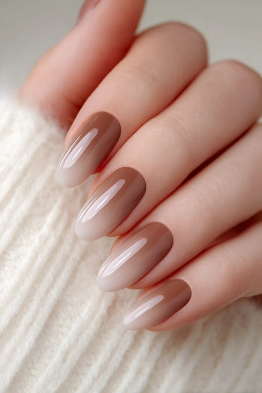 Mẫu nail ombre đơn giản