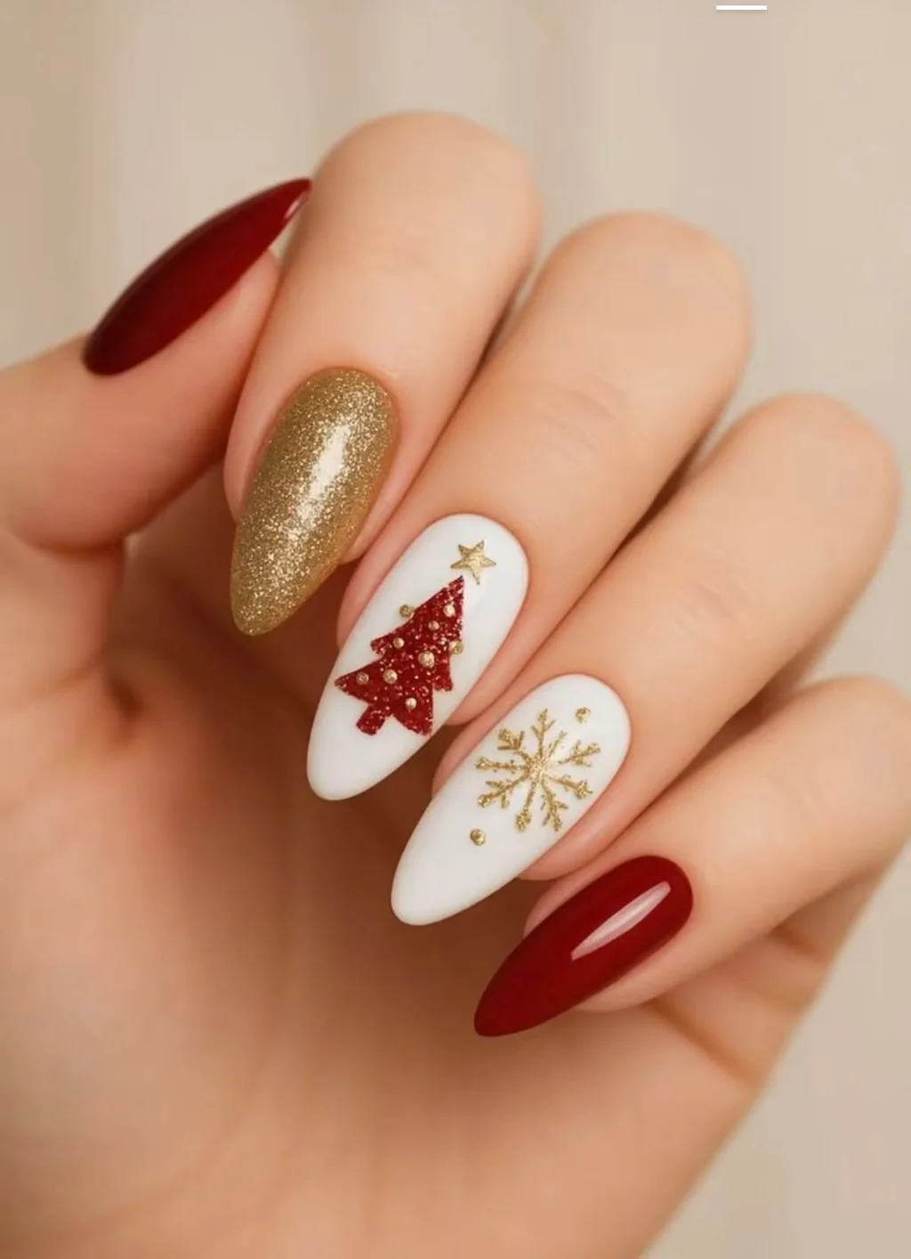 mẫu nail Noel đơn giản