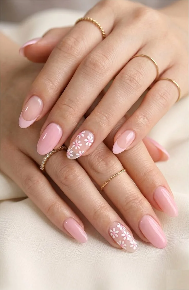 mẫu nail nhẹ nhàng đi học